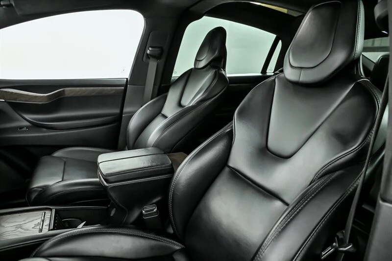 2019 Tesla Model X - Image 18 of 21