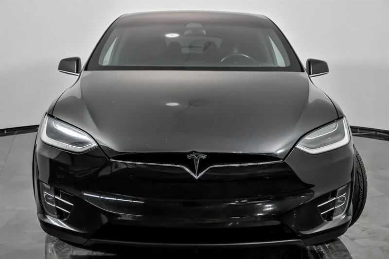 2019 Tesla Model X - Image 4 of 21