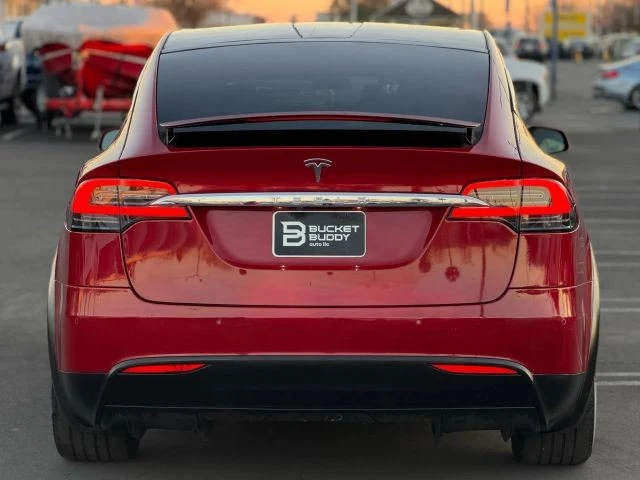 2019 Tesla Model X - Image 8 of 12