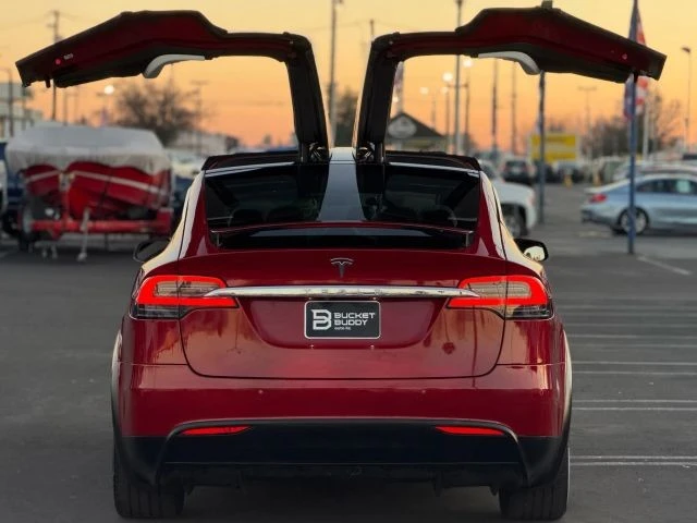 2019 Tesla Model X - Image 12 of 12