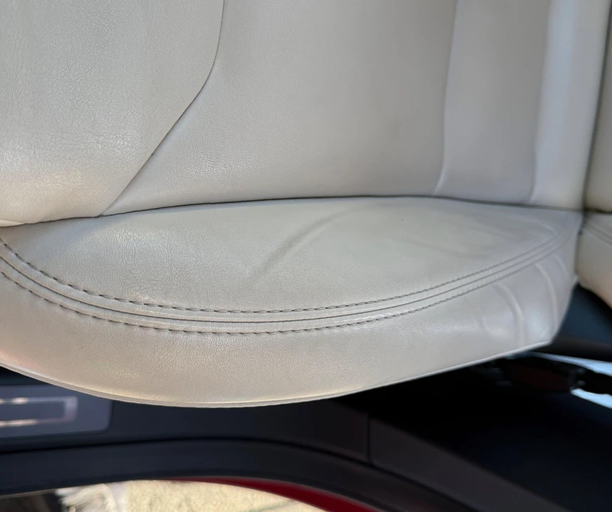 2019 Tesla Model X - Image 16 of 19