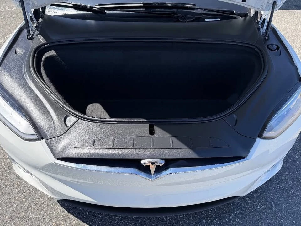 2019 Tesla Model X - Image 14 of 20