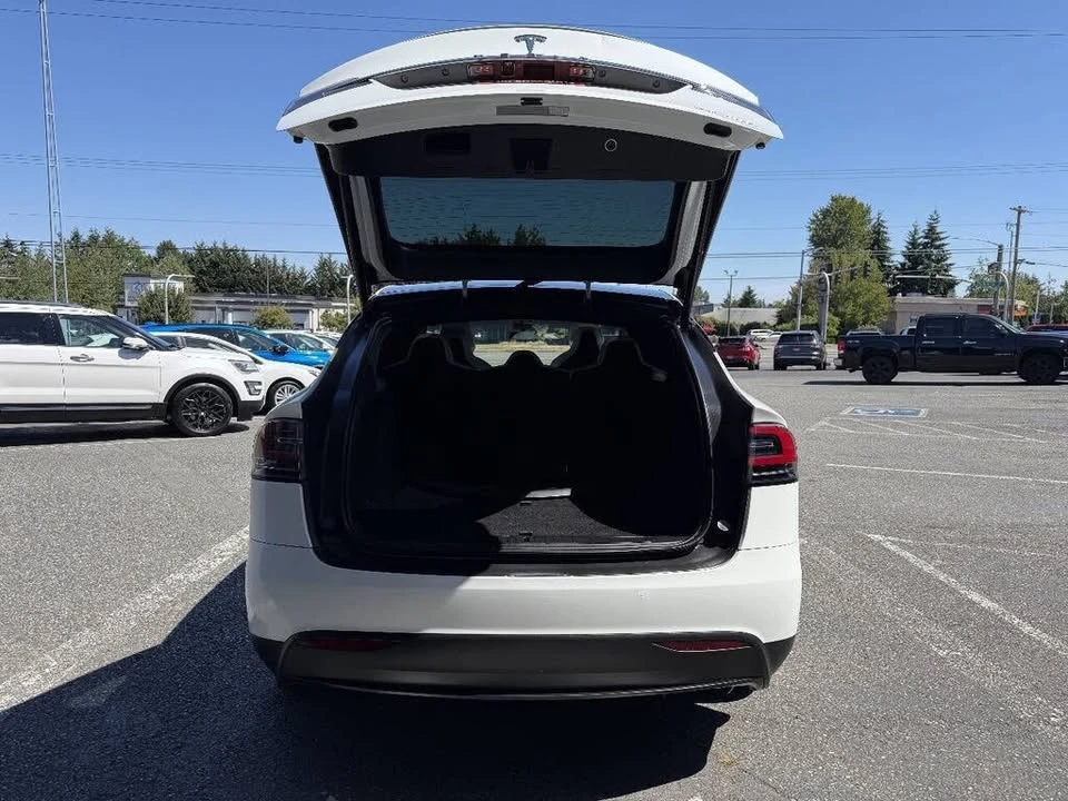 2019 Tesla Model X - Image 5 of 20