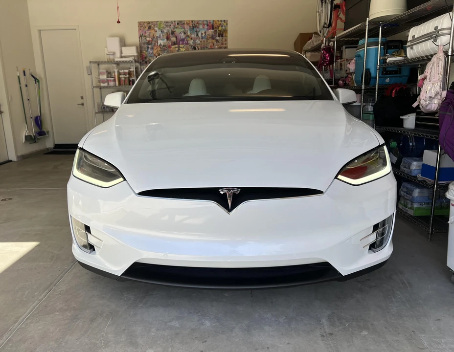 2019 Tesla Model X - Image 7 of 31