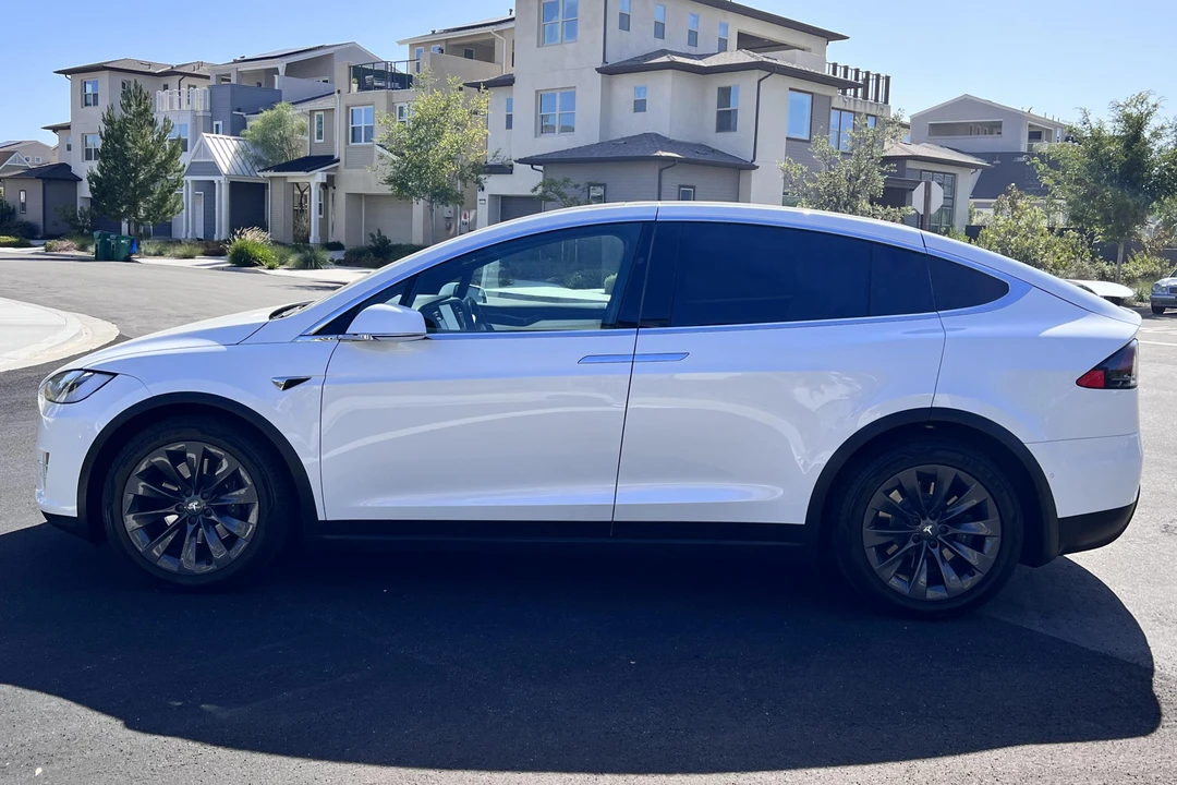 2019 Tesla Model X - Image 3 of 31