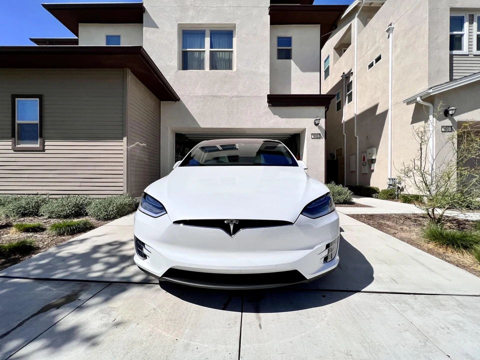 2019 Tesla Model X - Image 6 of 31