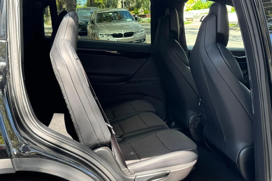 2019 Tesla Model X - Image 28 of 31