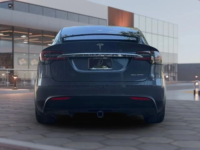 2019 Tesla Model X - Image 9 of 21