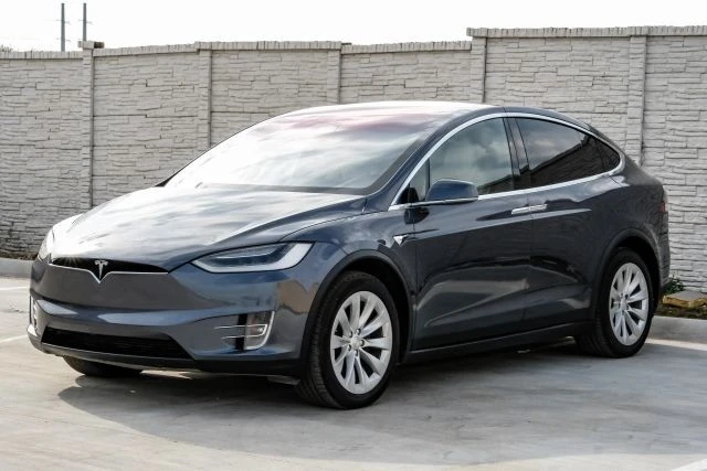 2019 Tesla Model X - Image 7 of 21