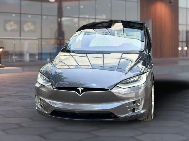 2019 Tesla Model X - Image 7 of 21