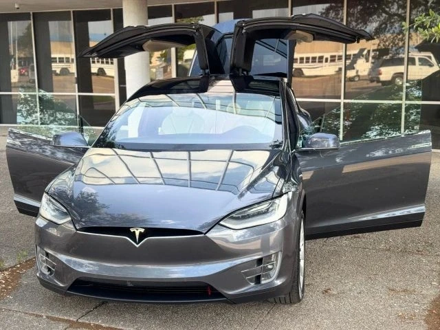 2019 Tesla Model X - Image 7 of 21