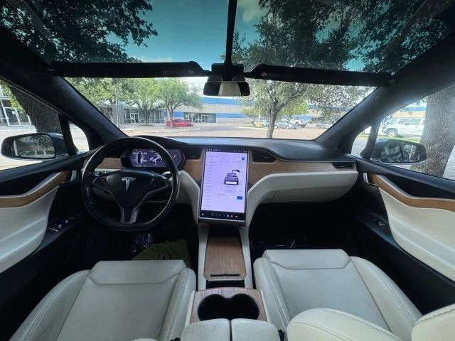 2019 Tesla Model X - Image 19 of 21