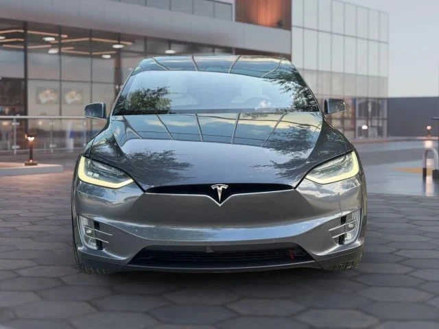2019 Tesla Model X - Image 10 of 21