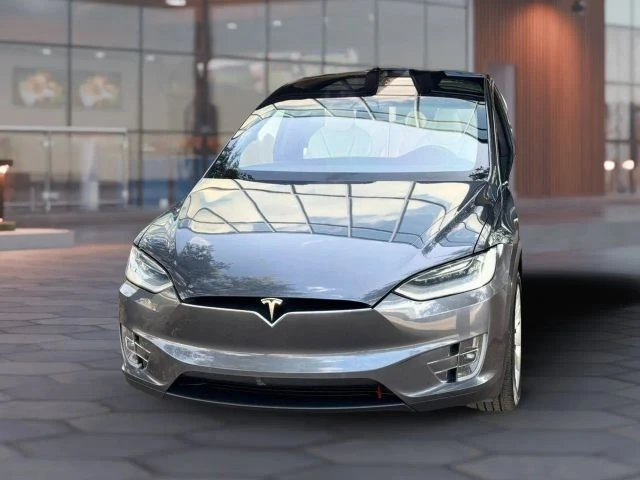 2019 Tesla Model X - Image 7 of 21