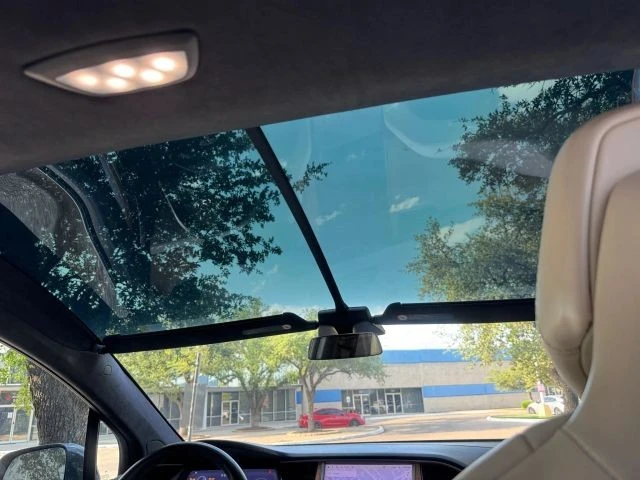2019 Tesla Model X - Image 18 of 21
