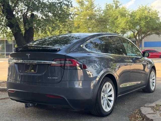 2019 Tesla Model X - Image 5 of 21