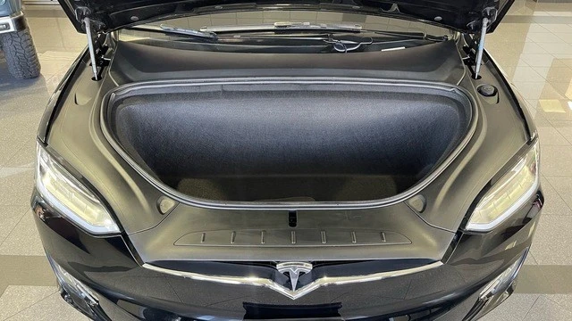 2019 Tesla Model X - Image 21 of 31