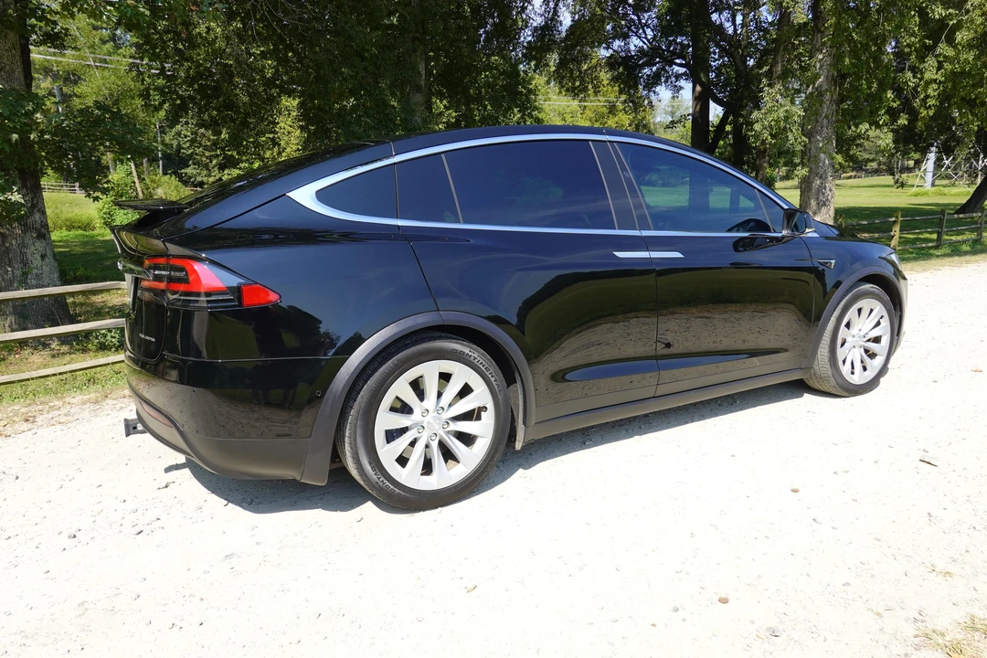 2019 Tesla Model X - Image 22 of 31