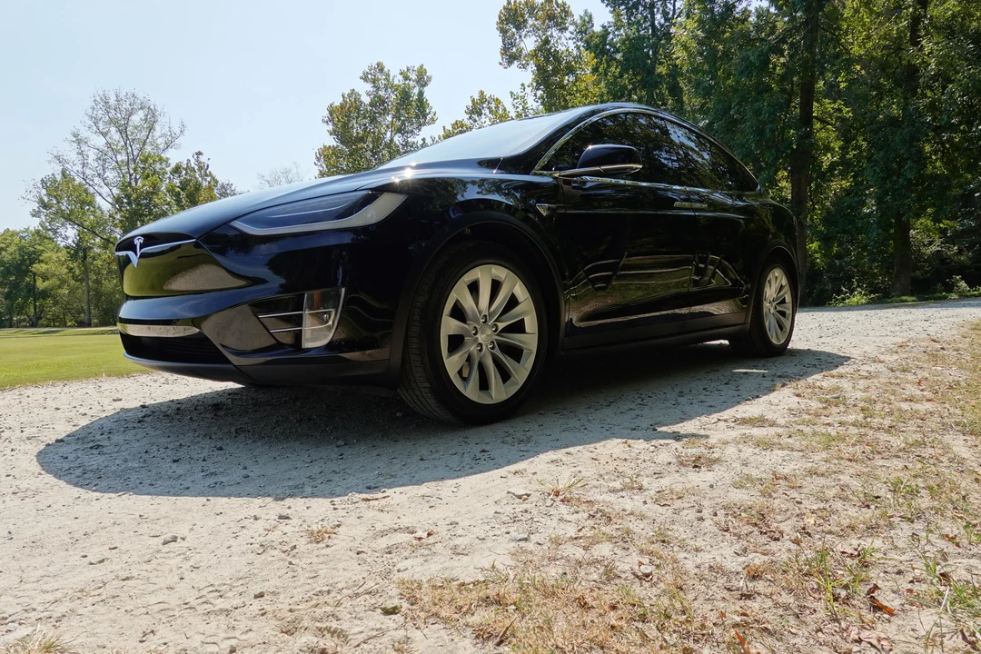 2019 Tesla Model X - Image 11 of 31