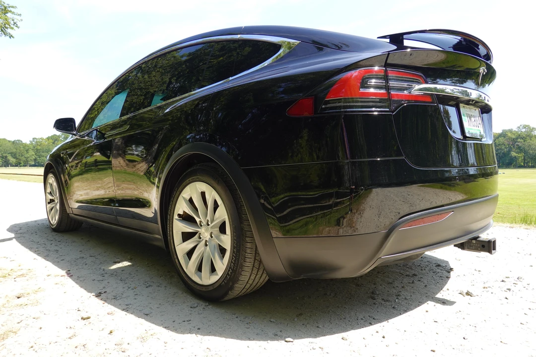 2019 Tesla Model X - Image 16 of 31