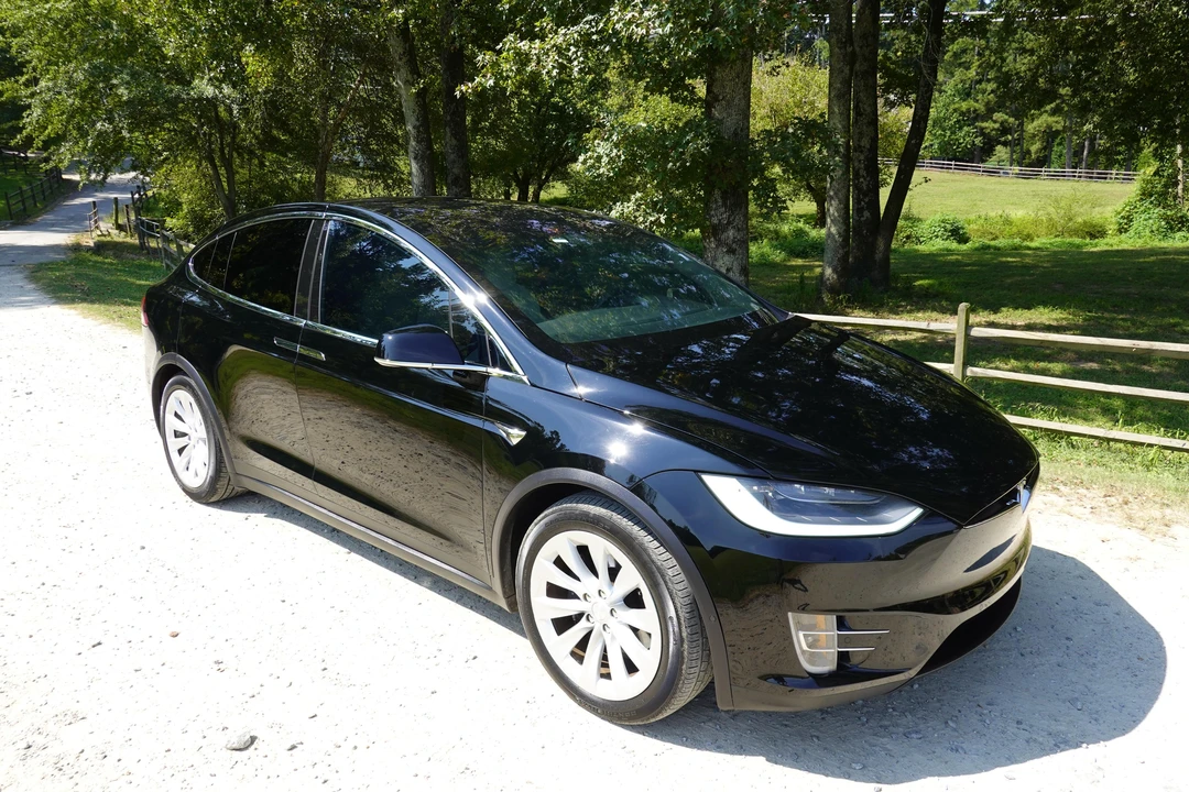 2019 Tesla Model X - Image 25 of 31