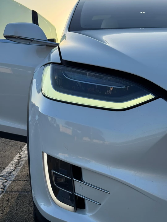2019 Tesla Model X - Image 28 of 29