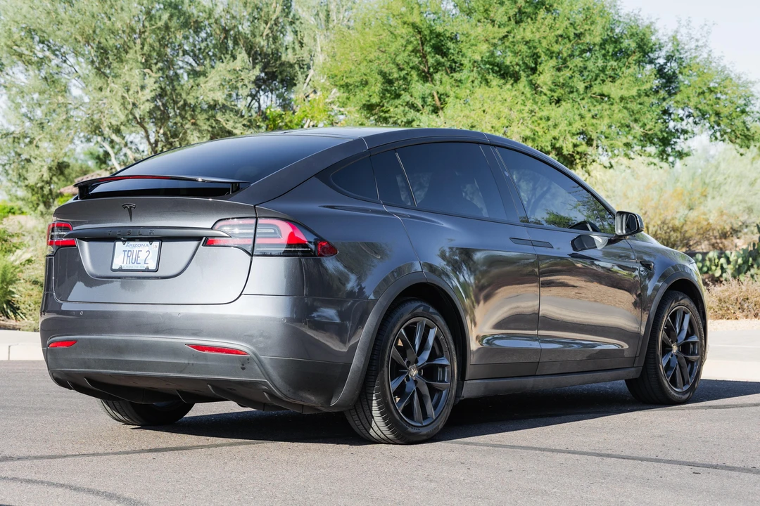2019 Tesla Model X - Image 14 of 31