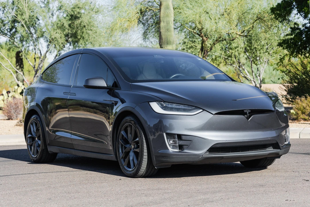 2019 Tesla Model X - Image 16 of 31