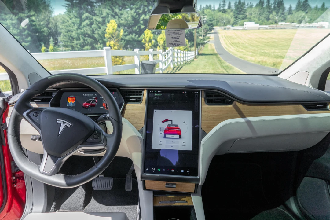 2019 Tesla Model X - Image 30 of 31