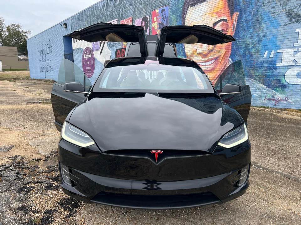 2019 Tesla Model X - Image 20 of 31