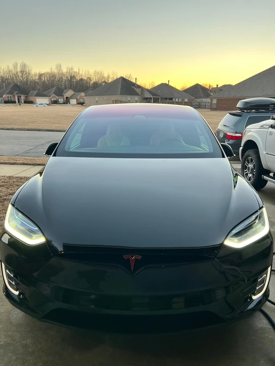 2019 Tesla Model X - Image 28 of 31