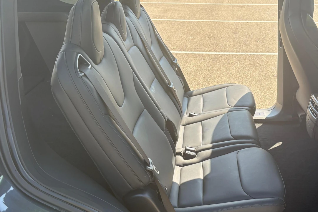 2019 Tesla Model X - Image 21 of 31