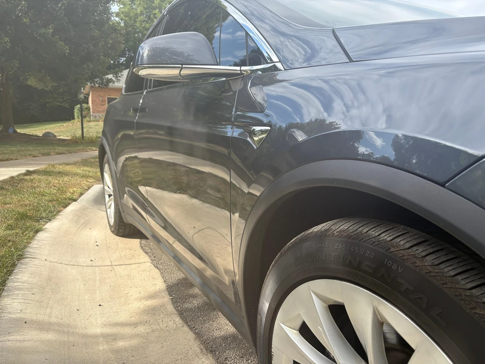 2019 Tesla Model X - Image 11 of 31