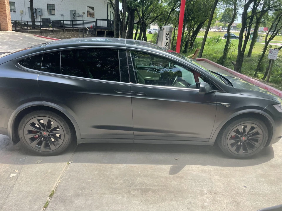 2019 Tesla Model X - Image 23 of 31