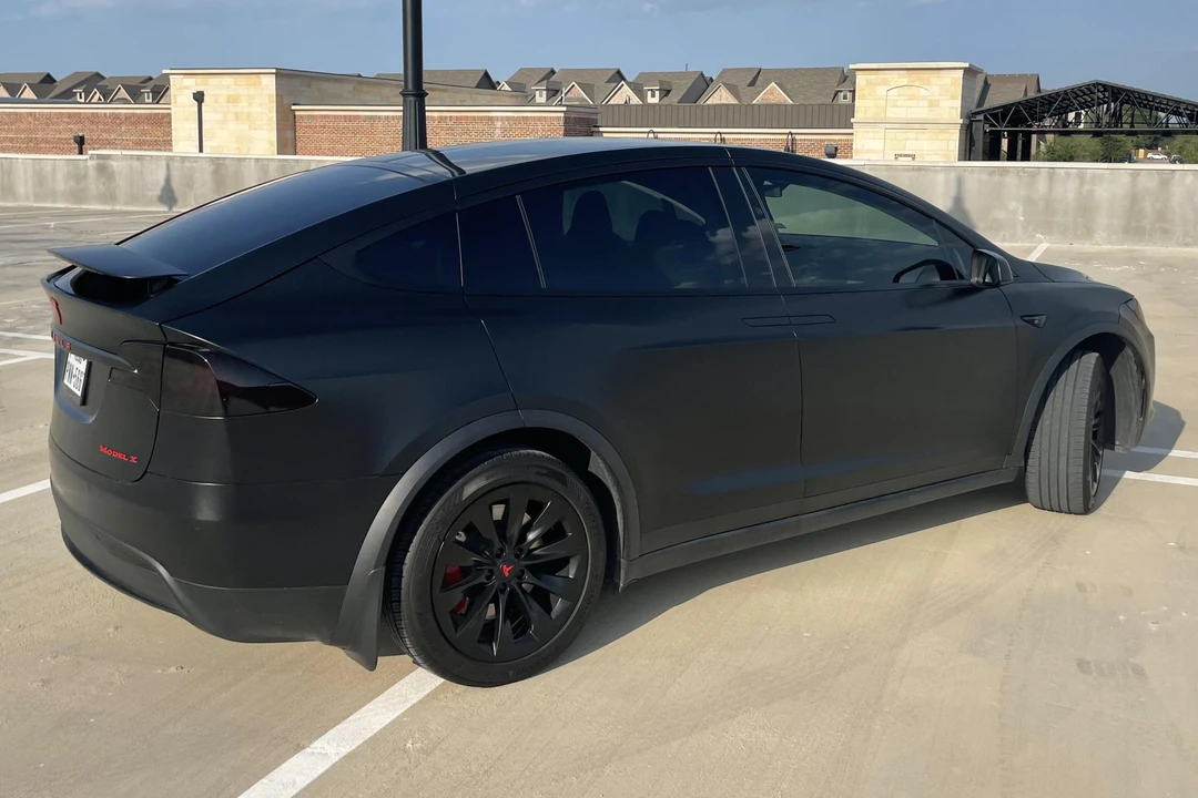 2019 Tesla Model X - Image 4 of 31