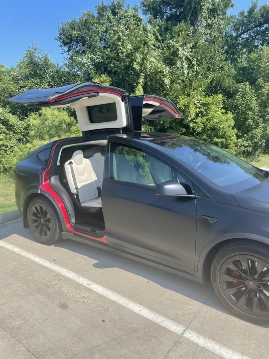 2019 Tesla Model X - Image 24 of 31