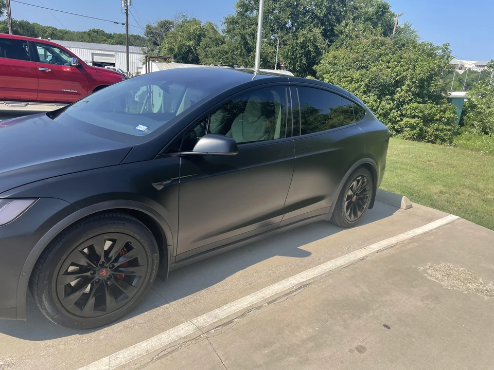 2019 Tesla Model X - Image 14 of 31