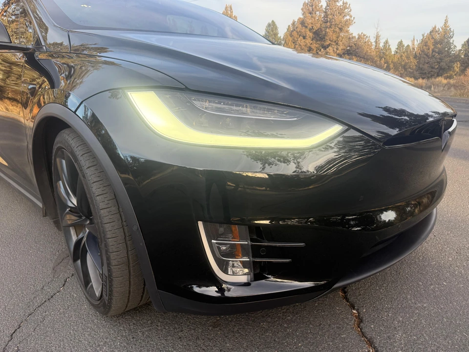 2019 Tesla Model X - Image 29 of 31