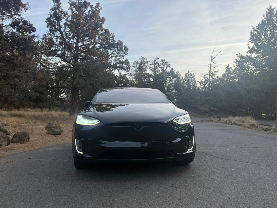 2019 Tesla Model X - Image 6 of 31