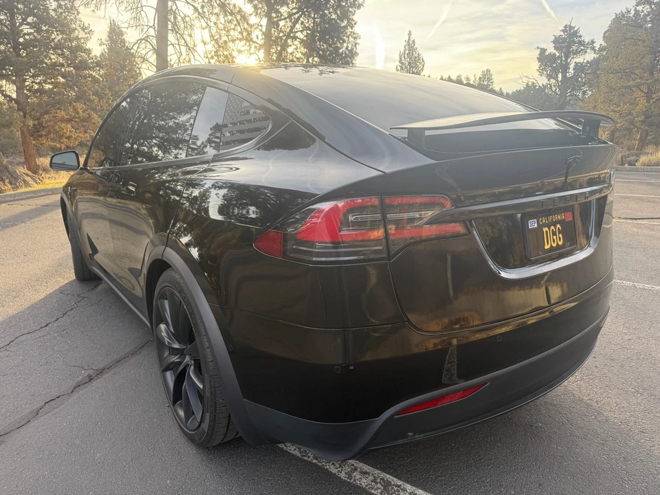 2019 Tesla Model X - Image 13 of 31