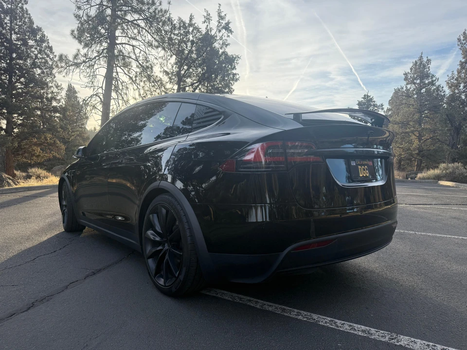 2019 Tesla Model X - Image 12 of 31