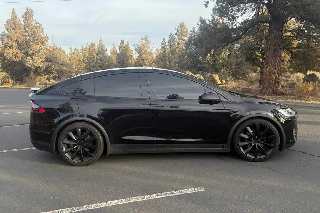 2019 Tesla Model X - Image 3 of 31