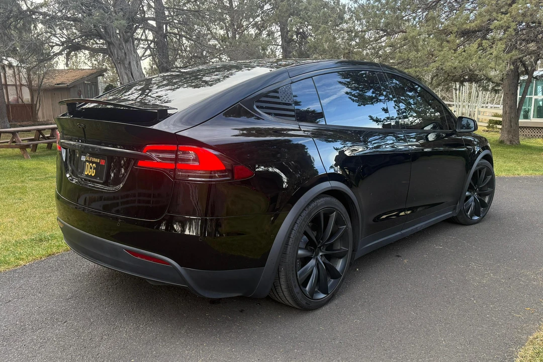 2019 Tesla Model X - Image 4 of 31