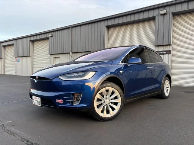 2019 Tesla Model X - Image 5 of 15