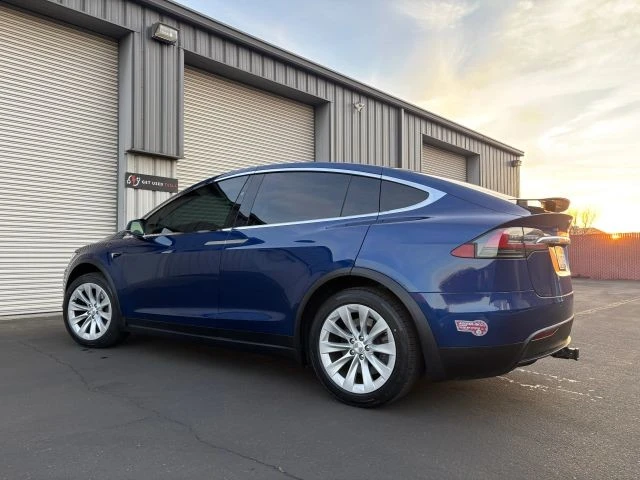 2019 Tesla Model X - Image 9 of 15