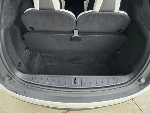 2019 Tesla Model X - Image 20 of 21