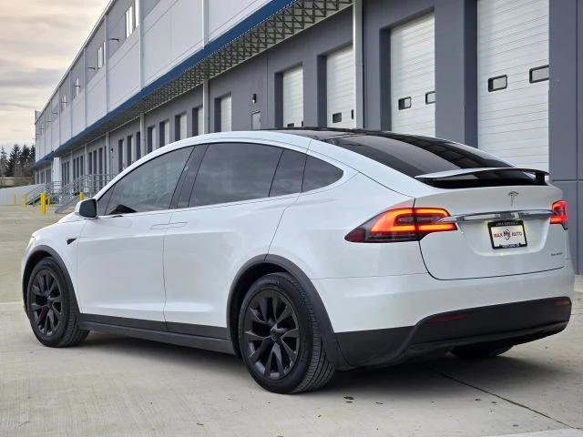 2019 Tesla Model X - Image 6 of 21