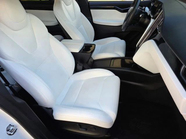 2019 Tesla Model X - Image 21 of 21