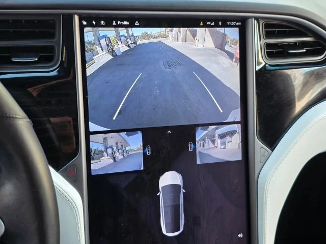 2019 Tesla Model X - Image 12 of 21