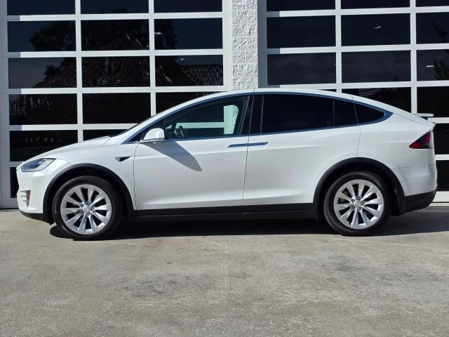 2019 Tesla Model X - Image 3 of 21